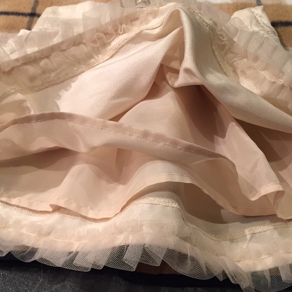 Janie and Jack 2-Piece Outfit:  Cape & Skirt - Picture 7 of 8